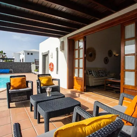Pura Vida House, Super Wifi, Winter Heated Pool *