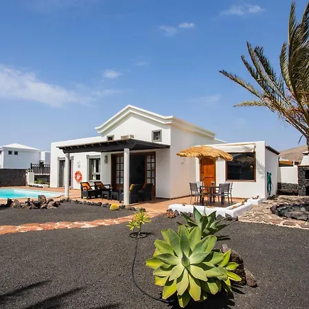 Pura Vida House, Super Wifi, Winter Heated Pool