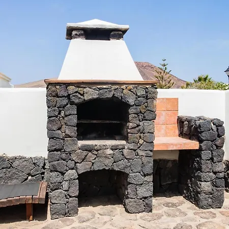 Pura Vida House, Super Wifi, Winter Heated Pool Villa *