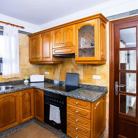 Pura Vida House, Super Wifi, Winter Heated Pool فيلة