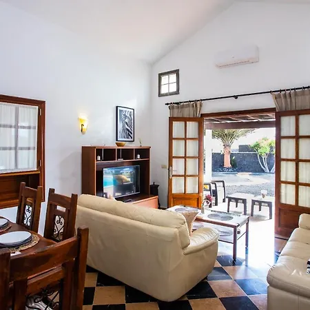 Pura Vida House, Super Wifi, Winter Heated Pool *