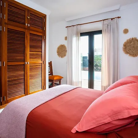 Pura Vida House, Super Wifi, Winter Heated Pool